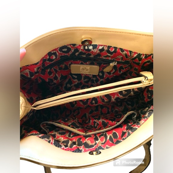 Anne Klein Cream Faux Leather
Double Handled Purse Tote Handbag - Picture 6 of 11